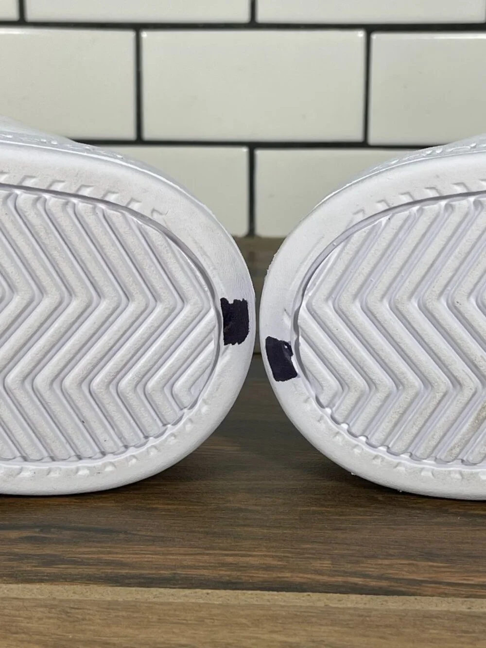 adidas Grand Court 2.0 Shoes Womens Size 9 White Faux Leather Casual Sneaker